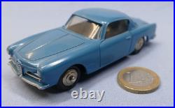 Dinky Toys France Originale 1/43 réf 24J Alfa Romeo 1900 Super Sprint coupé