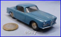 Dinky Toys France Originale 1/43 réf 24J Alfa Romeo 1900 Super Sprint coupé