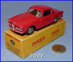 Dinky Toys France Originale réf 24J Alfa Romeo 1900 Super Sprint 1959