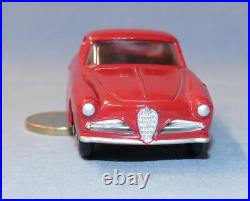 Dinky Toys France Originale réf 24J Alfa Romeo 1900 Super Sprint 1959