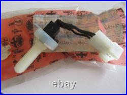 Interrupteur De Feu De Frein Original Alfa Romeo 164 Année 87 92 60511741 NEUF