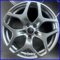 Kit N4 Jante En Alliage Originale Alfa Romeo Giulia De 18 156131448 Avec TPMS
