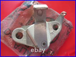 Original Alfa Romeo Giulia 1300 1600 Crochet Capot Dessous 148840703 Neuf Original Alfa Romeo Giulia 1300 1600 Crochet Capot Dessous 148840703 Neuf