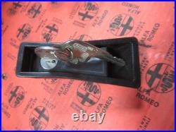 Original Alfa Romeo Spider GT Bertone Montreal Ouvre-Coffre 1050256039.01