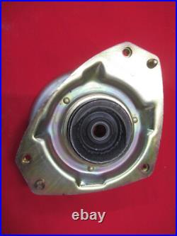 Original Alfa Romeo Spider Gtv Amortisseur Support Droit 60651125 60585428 Original Alfa Romeo Spider Gtv Amortisseur Support Droit 60651125 60585428