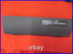 Original Alfa Romeo Sud Couvercle de Boîte à Gants 535227 Neuf Original Alfa Romeo Sud Couvercle de Boîte à Gants 535227 Neuf